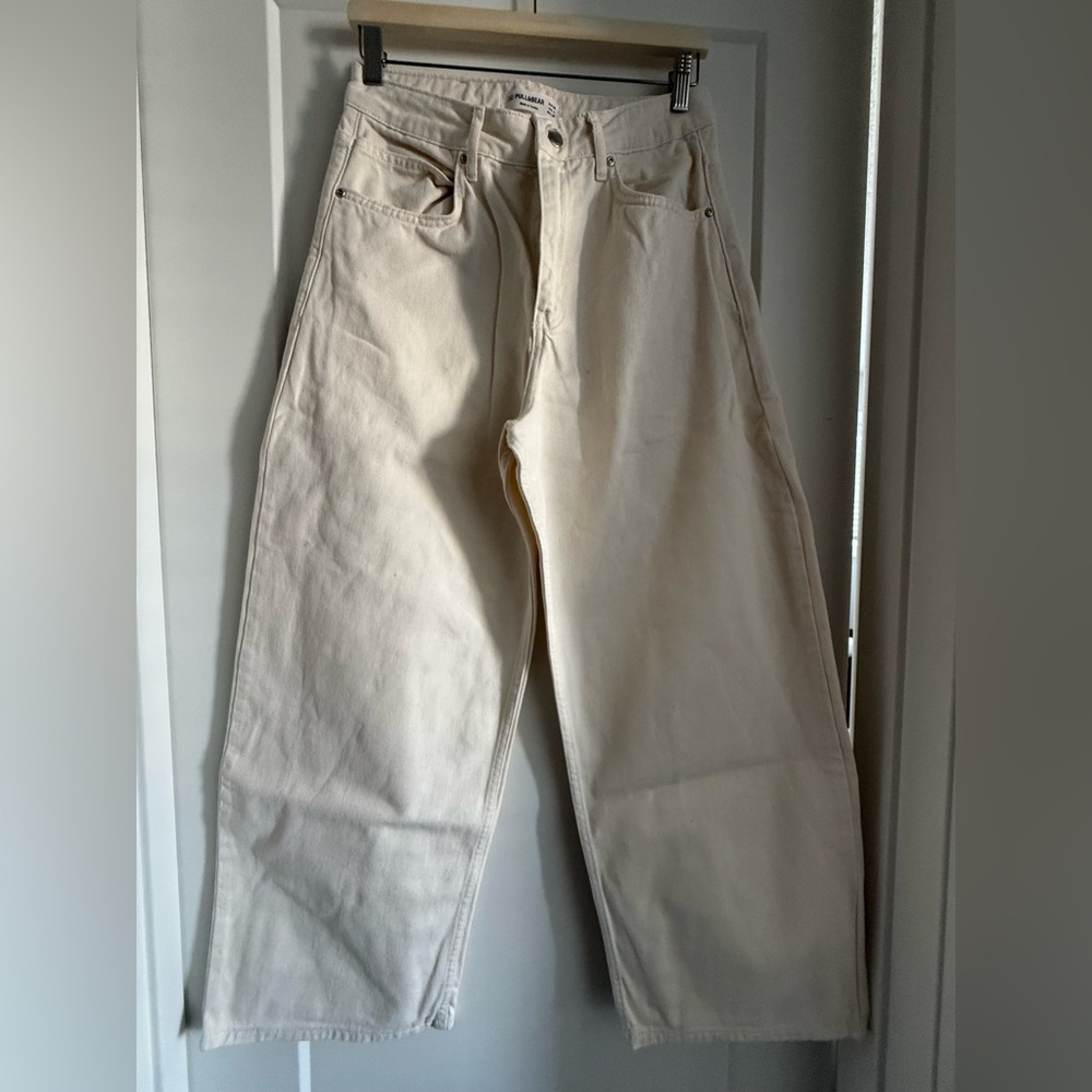 Pull&Bear Beige Barrel Jeans